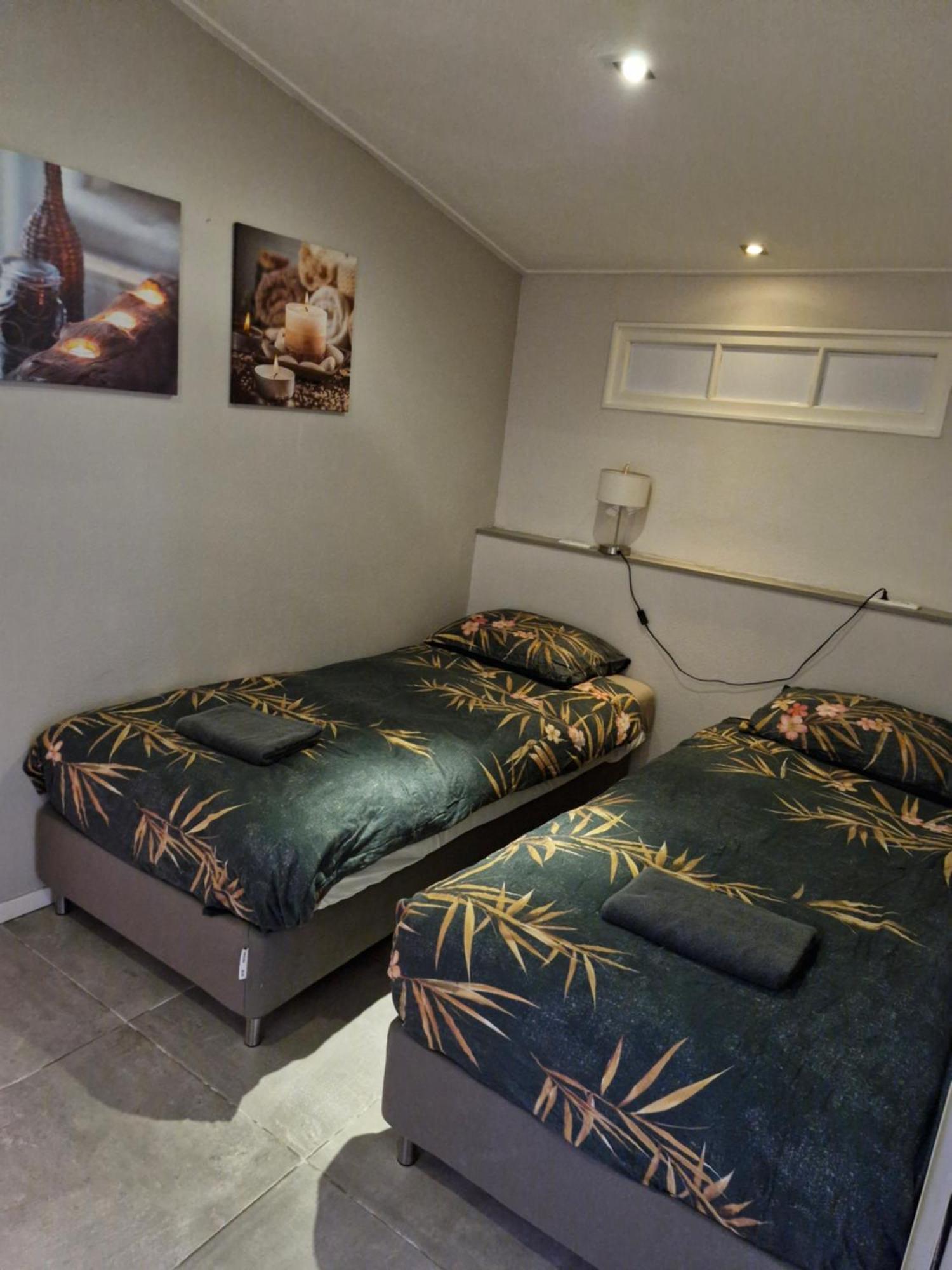 Apartamento Dorpsdijk 53A Vrouwenpolder Exterior foto
